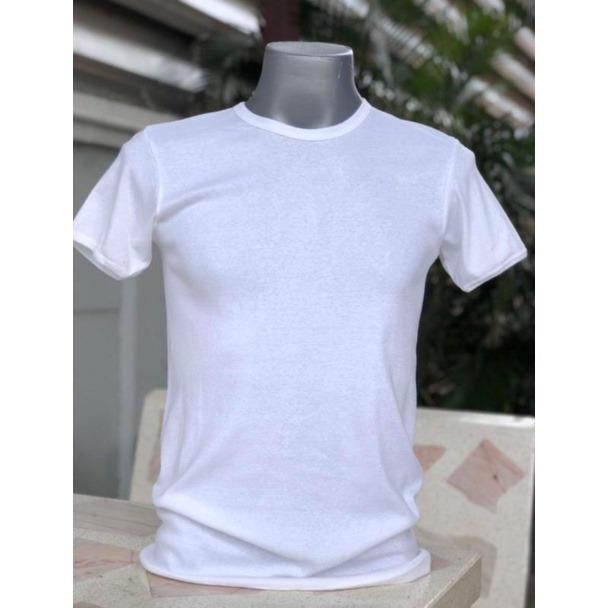 เสื้อยืดแฟชั่น สีขาว