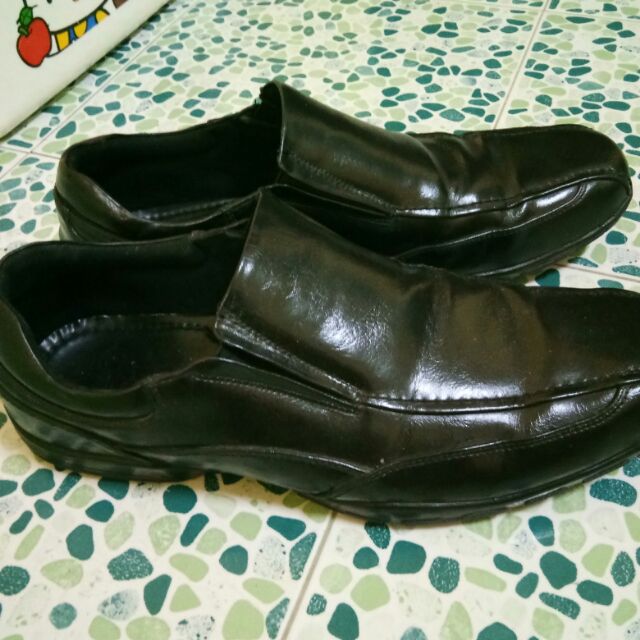 รองเท้า Bata