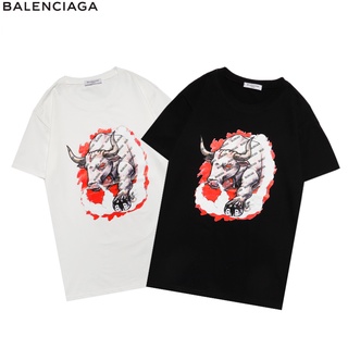 ราคาต่ำสุดBalenciaga เสื้อยืดแขนสั้นเนื้อผ้าฝ้ายแฟชั่นพิมพ์ลายสําหรับผู้หญิงและผู้ชาย
S-3XL