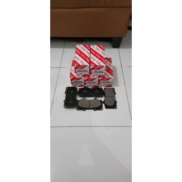 ผ้าเบรก สําหรับ TOYOTA HILUX REVO/FORTUNER VRZ 04465-0K360