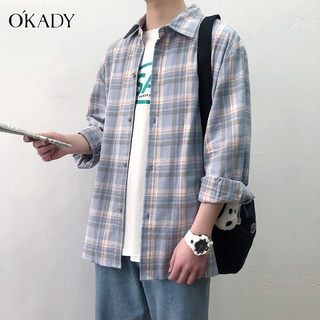 OKADY เสื้อเชิ้ตแขนยาว เสื้อเชิ้ตลายตาราง เสื้อเชิ้ตลำลองสำหรับผู้ชาย สีสวยสดใส เรียบง่าย แฟชั่นสไตล์เกาหลี