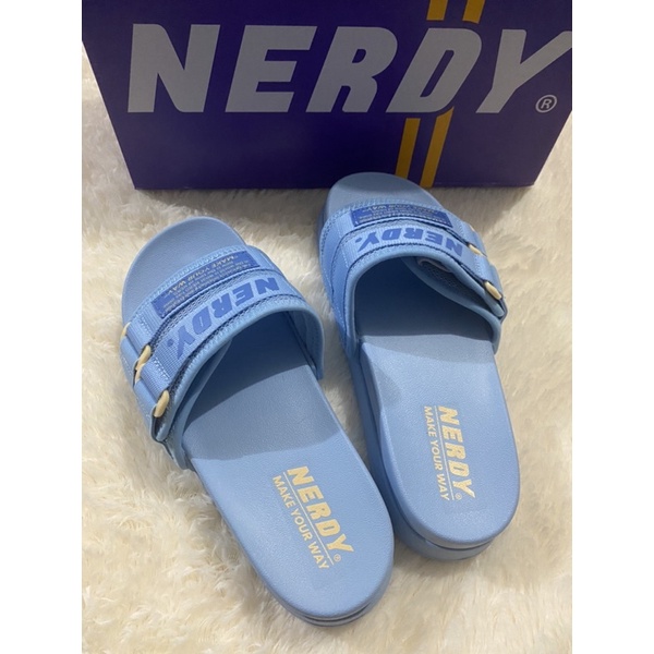 รองเท้า NERDY ของแท้
