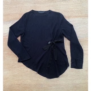 เสื้อ Zara size M สีดำ