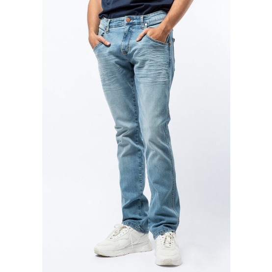 กางเกงยีนส์ Wrangler spencer 02A21
