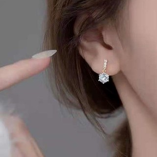 ต่างหูกระดุมเพทาย Rhinestone เรียบง่าย