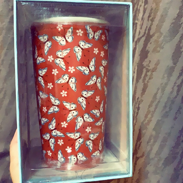 Starbucks ดับเบิ้ลวอลล์ Paul & Joe