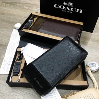 Coach Gift Box ซื้อ1ได้ถึง2! COACH Long Wallet With Leather Key Chain Gift Box