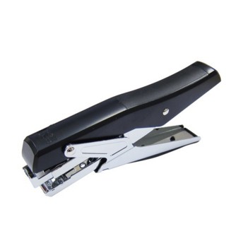 แม็กเย็บกระดาษ สีครีม PK-333