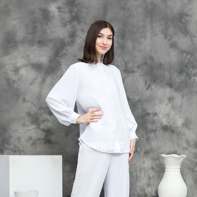 Renata O-Neck Blouse แขนบอลลูนสีขาว | คุณNIQ.ID