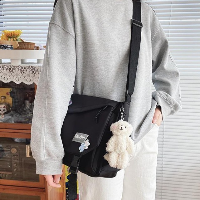 ifashionbag(IF1620) กระเป๋าสะพายข้าง ผ้าไนล่อน ใบใหญ่ **ไม่มีพวงกุญแจตุ๊กตา**