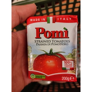 Pomi Strained Tomatoes 100% tomato 🍅 200g