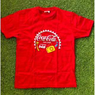 เสื้อโค้ก แท้ มือ1 Free Size รอบอก 40นิ้ว สีแดง coca cola Thailand