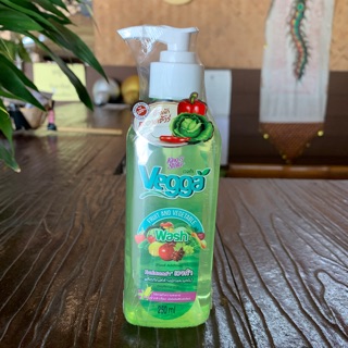 ผลิตภัณฑ์ล้างผักและผลไม้เวจก้า (Vegga) 250ml คิงส์สเตลล่า