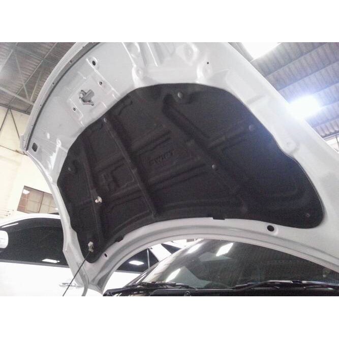 แผ่นฉนวนกันความร้อนใต้ฝากระโปรงหน้ารถ สำหรับ Suzuki Swift 2012-2017 ( มีกิ๊ฟท์ล็อค ให้พร้อมสินค้า ) - รูปที่ 5