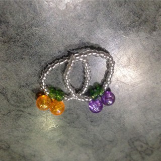 แหวนลูกปัดผลไม้ (Bead ring)