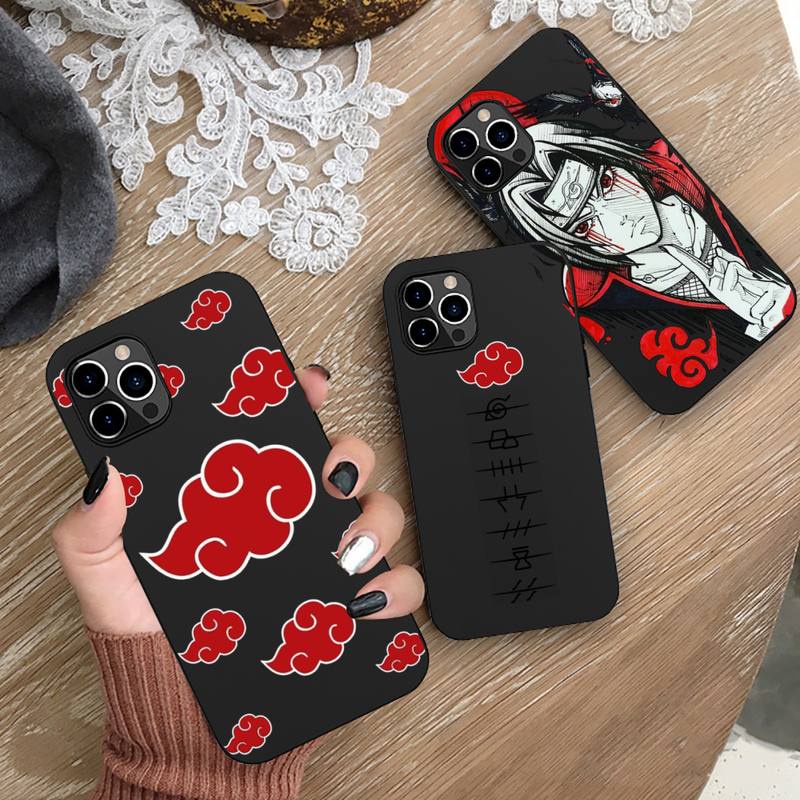 Uchiha Itachi Narutoเคสโทรศัพท์ซิลิโคนนุ่มสําหรับIphone 13 12 11 Pro Mini XS MAX 8 7 Plus X 2020 XRฝาครอบ