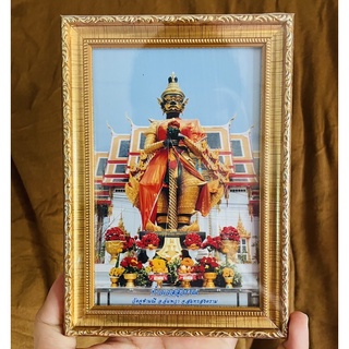 💥สุด Hot💥รูป ท้าวเวสสุวรรณ วัดจุฬามณี ขนาด 5x7 นิ้ว มีที่เเขวนและขาตั้ง 🙏