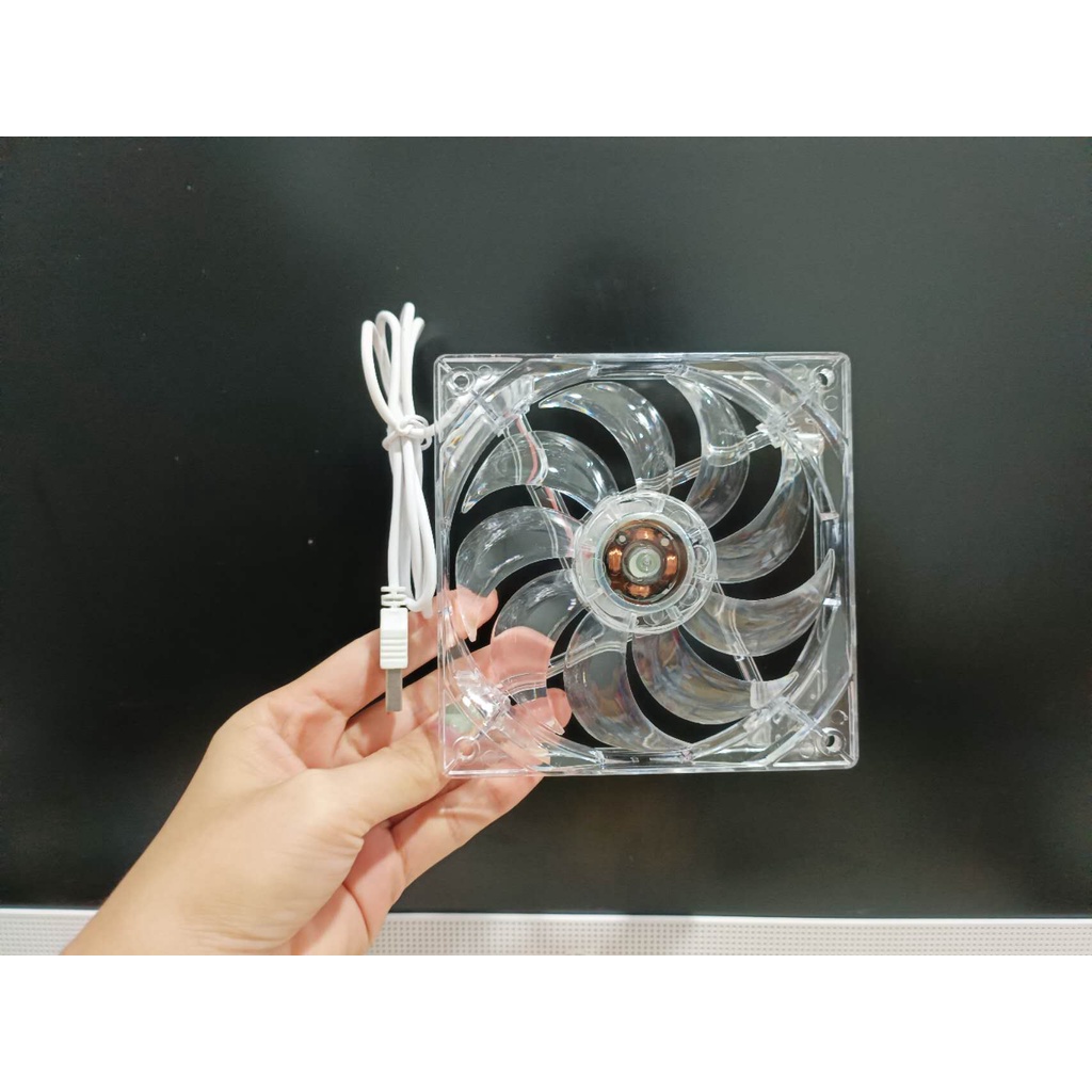 ( พร้อมส่ง)พัดลมคอมพิวเตอร์ สีใส พัดลมเคสระบายความร้อน 12cm สายUSB 5V ส่งไว