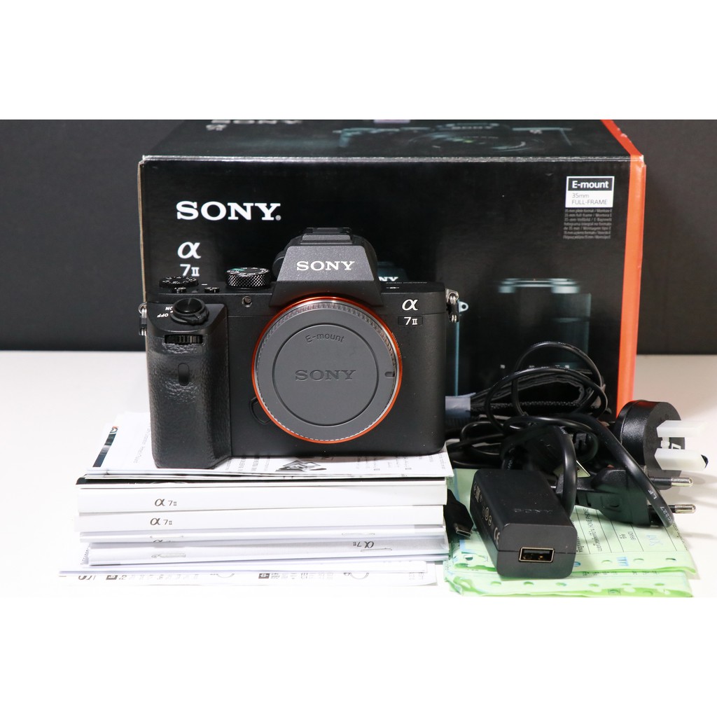 กล้อง Sony A7ii body สภาพนางฟ้า ชัตเตอร์ 2xxx ประกันศูนย์เหลือเยอะถึง 19.3.2021  (มือสอง)