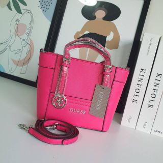 กระเป๋าสะพาย ส่งGuess  Mini tote Saffiano Bag