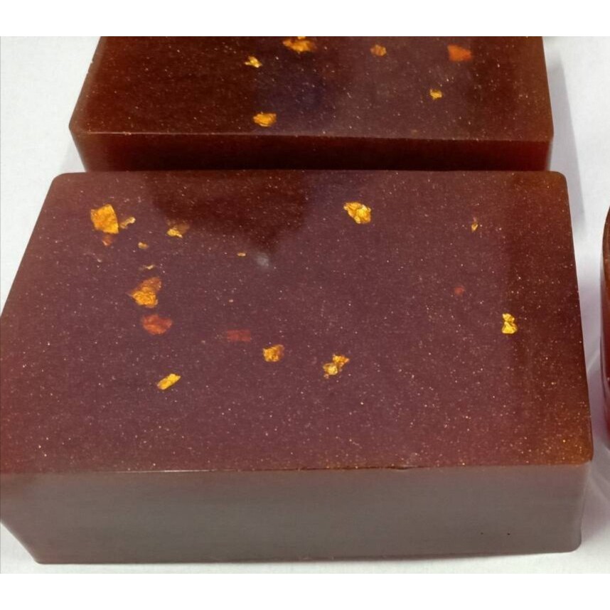 Patima Natural Soap สบู่ทองคำ