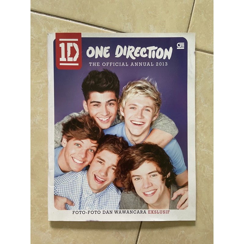 หนังสือ Preloved One Direction - ประจําปีอย่างเป็นทางการ 2013