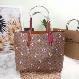 COACH HIGHLINE TOTE IN SIGNATURE CANVAS WITH KITTENS PRINT (C6591)