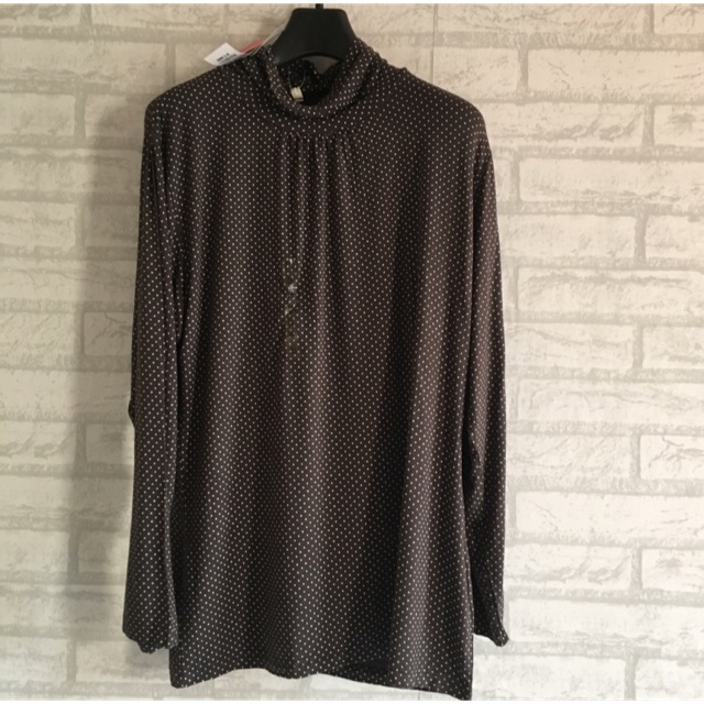 186.คอเต่า ป้ายTopvalu size  5L มือ1  อก 46-50 ยาว 28 ราคา 290 .- ราคาป้าย 1,980เยน รุ่นHEATFACH