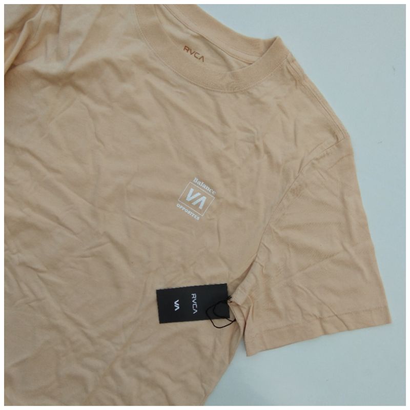 เสื้อยืด RVCA ดั้งเดิม