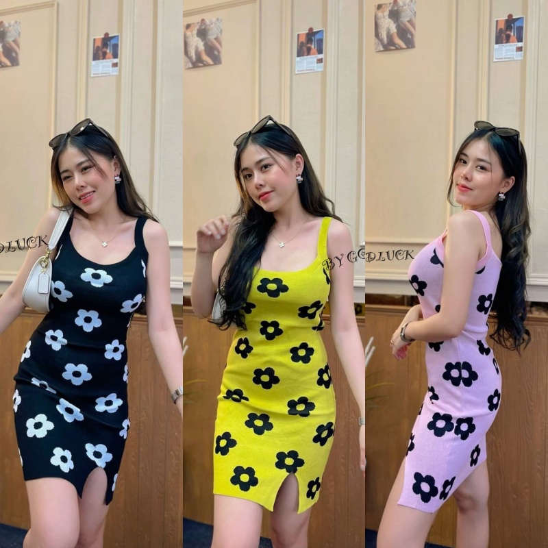 🌈MesubShop🌈 มินิเดรสไหมพรม สายคล้องคอ🧡💚💜ผ้าร่องแต่งแหวกขา ทรงคล้องคอเว้าหลัง งานเดรสแอบแซ่บ รุ่น ลูก