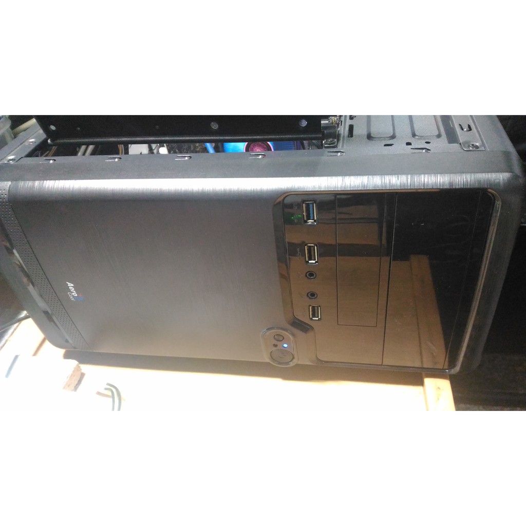 I3-4130 Ram8GB VGA RX560