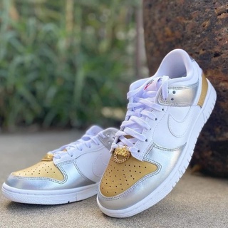 Nike​ Dunk​ Low​ Heirloom