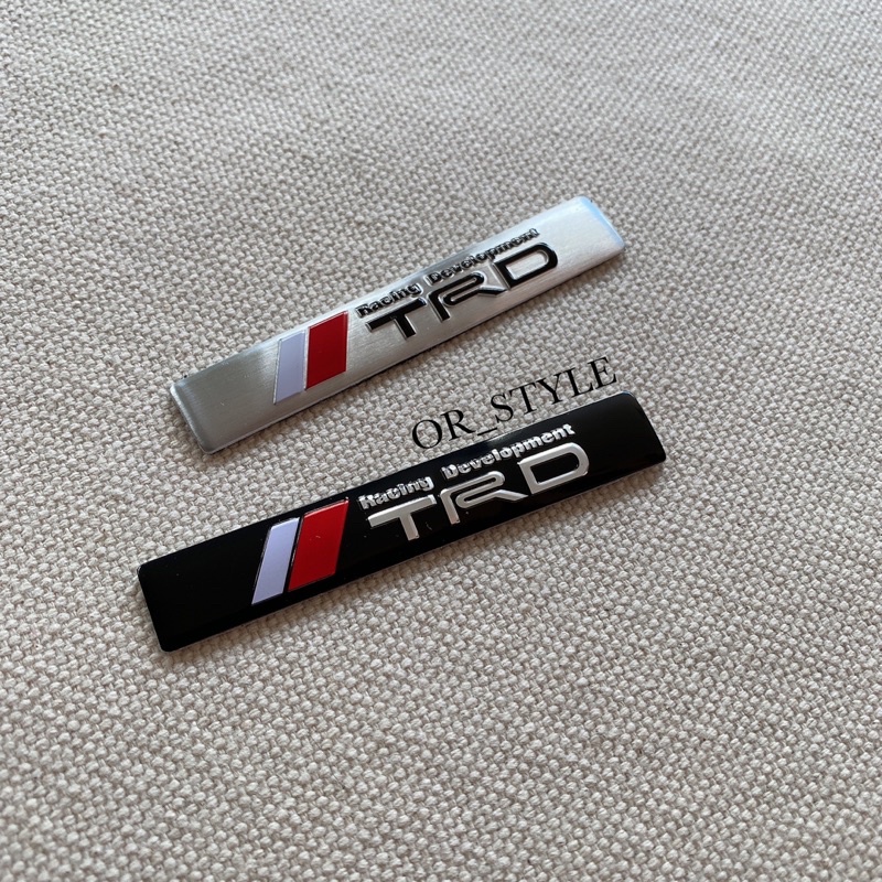 โลโก้ TRD เพลทอลูมิเนียมบาง ขนาด 7.3x1.2cm