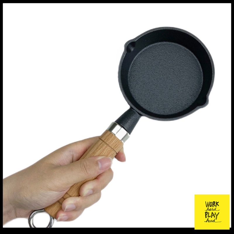 WHPH shop กระทะทอดไข่ดาว Sauce Pan 10/15cm กระทะเหล็กหล่อ ด้ามไม้จริง คุณภาพงานส่งออก ขายบน Amazon