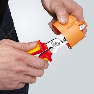 KNIPEX คีมอเนกประสงค์สำหรับงานติดตั้งไฟฟ้า VDE - 200 มม. รุ่น1396200