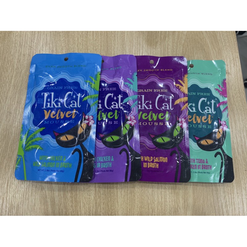 อาหารเปียกแบรนด์อเมริกา TiKi Cat Velet mousse