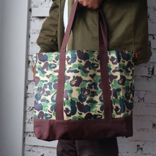 (แท้100%/พร้อมส่ง) Bape camo tote bag กระเป๋าสะพายคาโม่