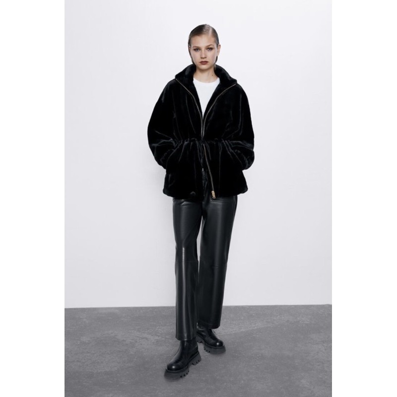 เสื้อกันหนาว Faux Fur Jacket แบรนด์ Zara