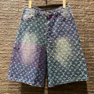 LOUIS VUITTON PASTEL MONOGRM DENIM SHORTS กางเกงยีนส์ขาสั้น แบรนด์หลุยส์วิตตอง ผ้ายีนส์ colorblock สีพาสเทล แอลวี