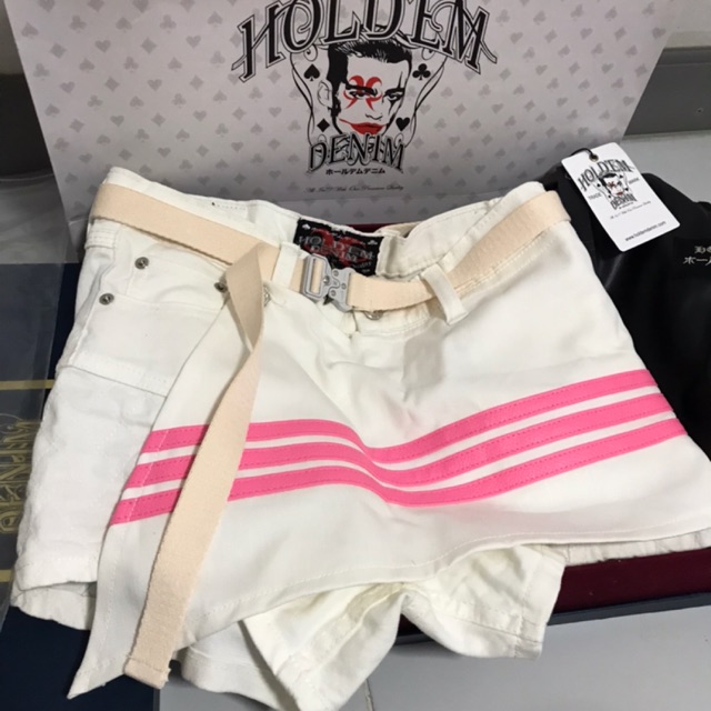 กางเกงขาสั้นHoldemของแท้