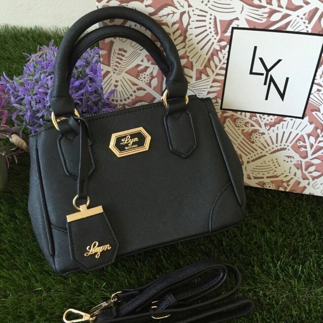 LYN 9" เกรดAAA+  มี3สี ดำ,น้ำเงิน,ม่วงมังคุด