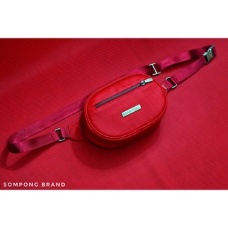 (แบรนด์แท้) กระเป๋า Sompong Brand collection 5 รุ่นฺ B019 Small คาดอก คาดเอว Red