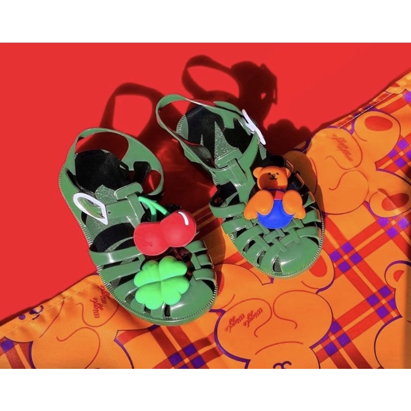 พร้อมส่ง ไม่ต้องรอพรี ‼️ Wiggle Wiggle Cherry/ Clover/ Teddy Bear / Daisy Jibbitz