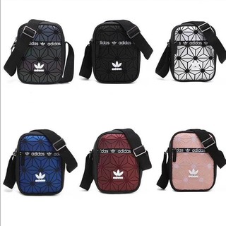 Adidas Originals 3D Mini Crossbody Bag กระเป๋าถือหรือสะพายดีไซน์สุดฮิตสไตล์ ISSEY MIYAKE