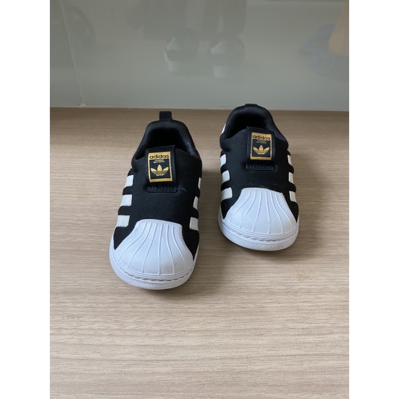 Adidas Sneakers Ortholite ของแท้ สำหรับเด็กผู้ชาย ไซส์ 7K