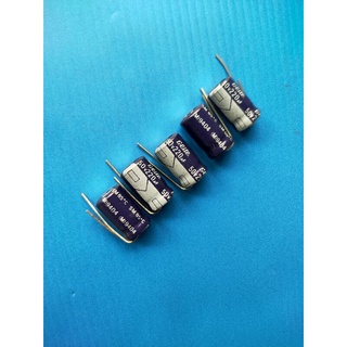 C.คอนเดนเซอร์ 220 uF 50 V (ราคาตัวละ 30 บาท)