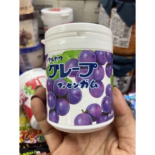 หมากฝรั่งรสองุ่นกับรสสตรอว์เบอร์รี่จากญี่ปุ่นจ้า🍇🍓