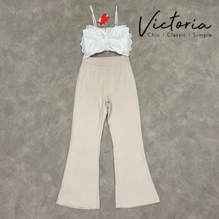 พร้อมส่ง🎀เสื้อสายเดี่ยวโบว์ขาวแต่งฉลุ+กางเกงสีครีม 🎀Victoria