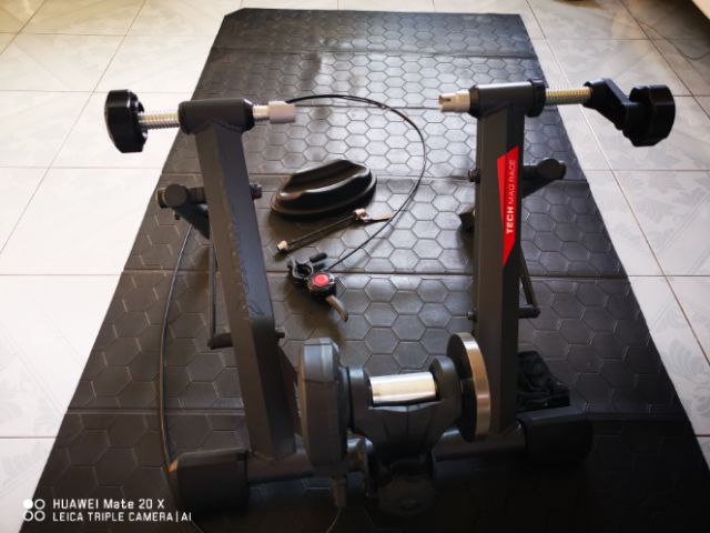 blackburn tech mag bike trainer