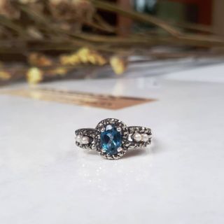 Miki Blue Topaz Ring